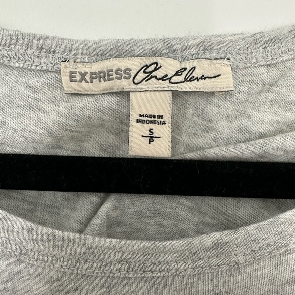 Grey Tank Top - Picture 4 of 5